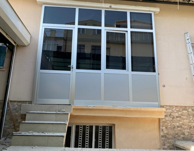 aluminum joinery
